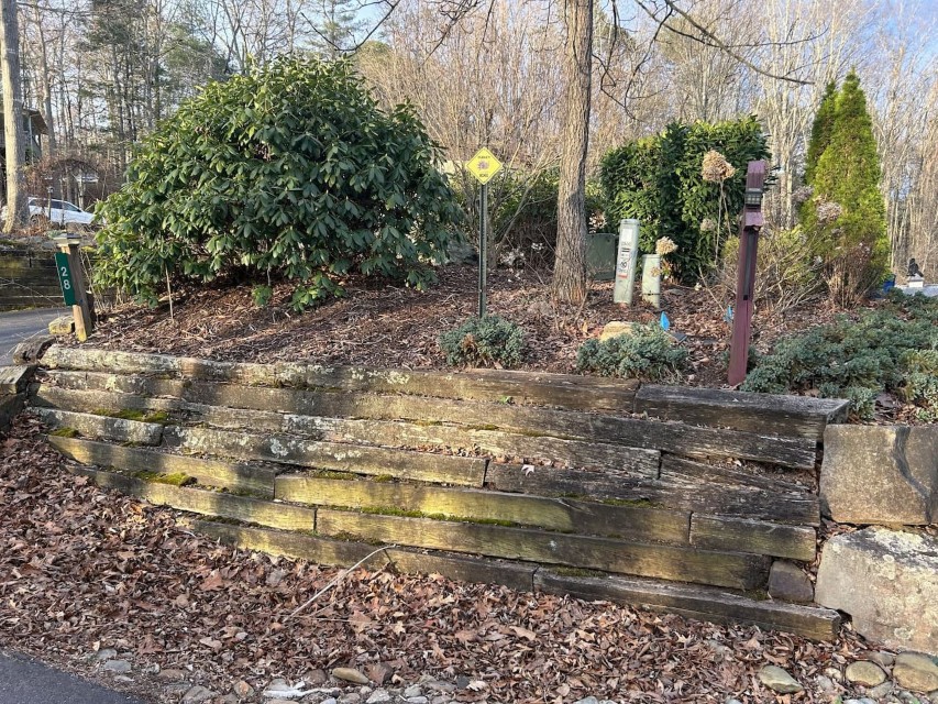 Multi-tiered retaining wall system on steep hillside in Pittsburgh PA